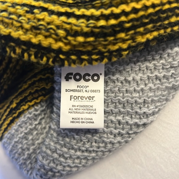 Steelers Infinity Knit Scarf - Picture 5 of 5